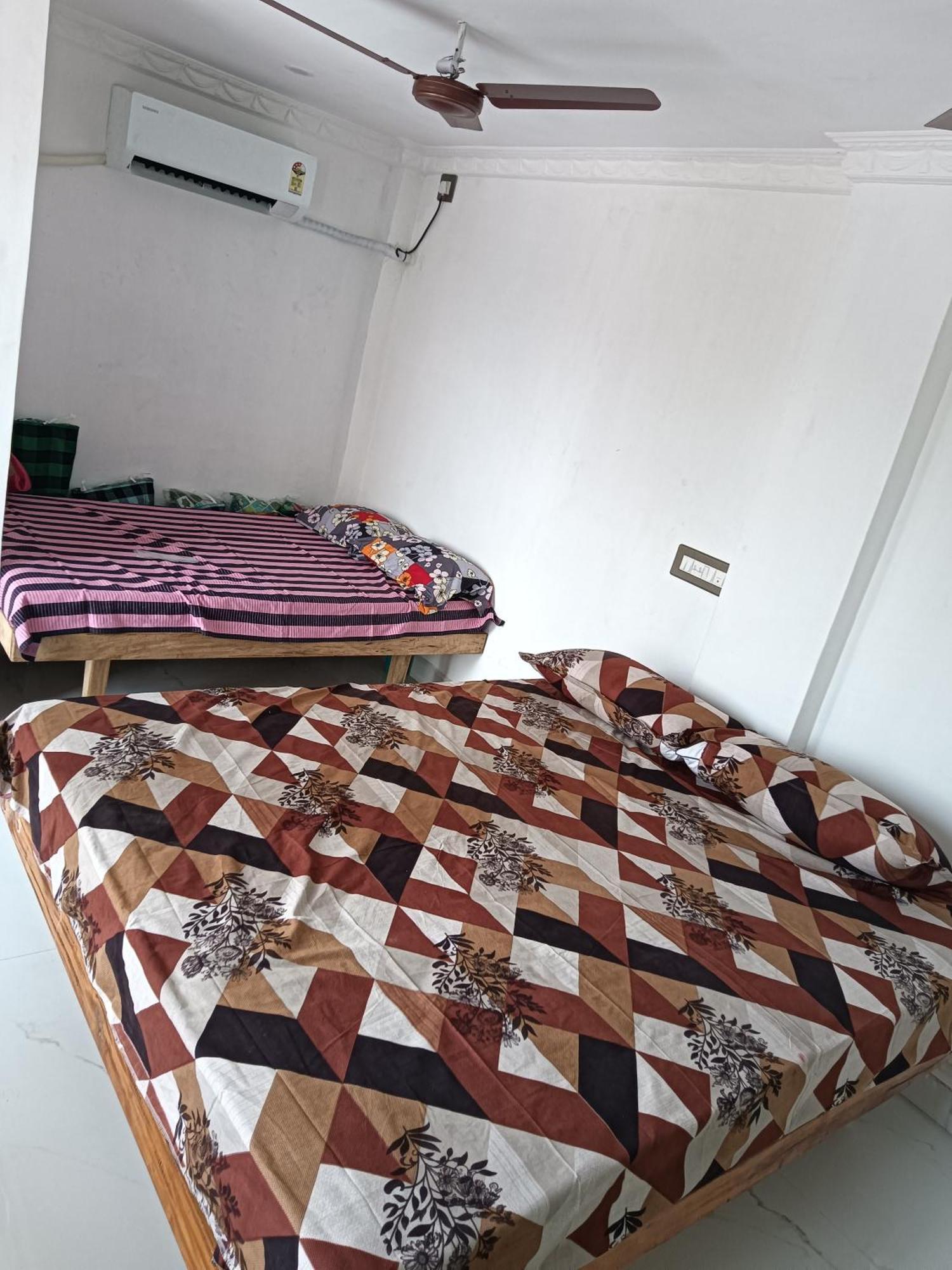 Vmg Vinayaga Residency Hotel Thiruchendur Exterior photo